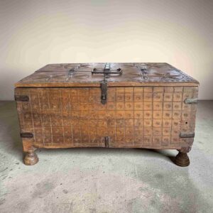Vintage Kubera Chest