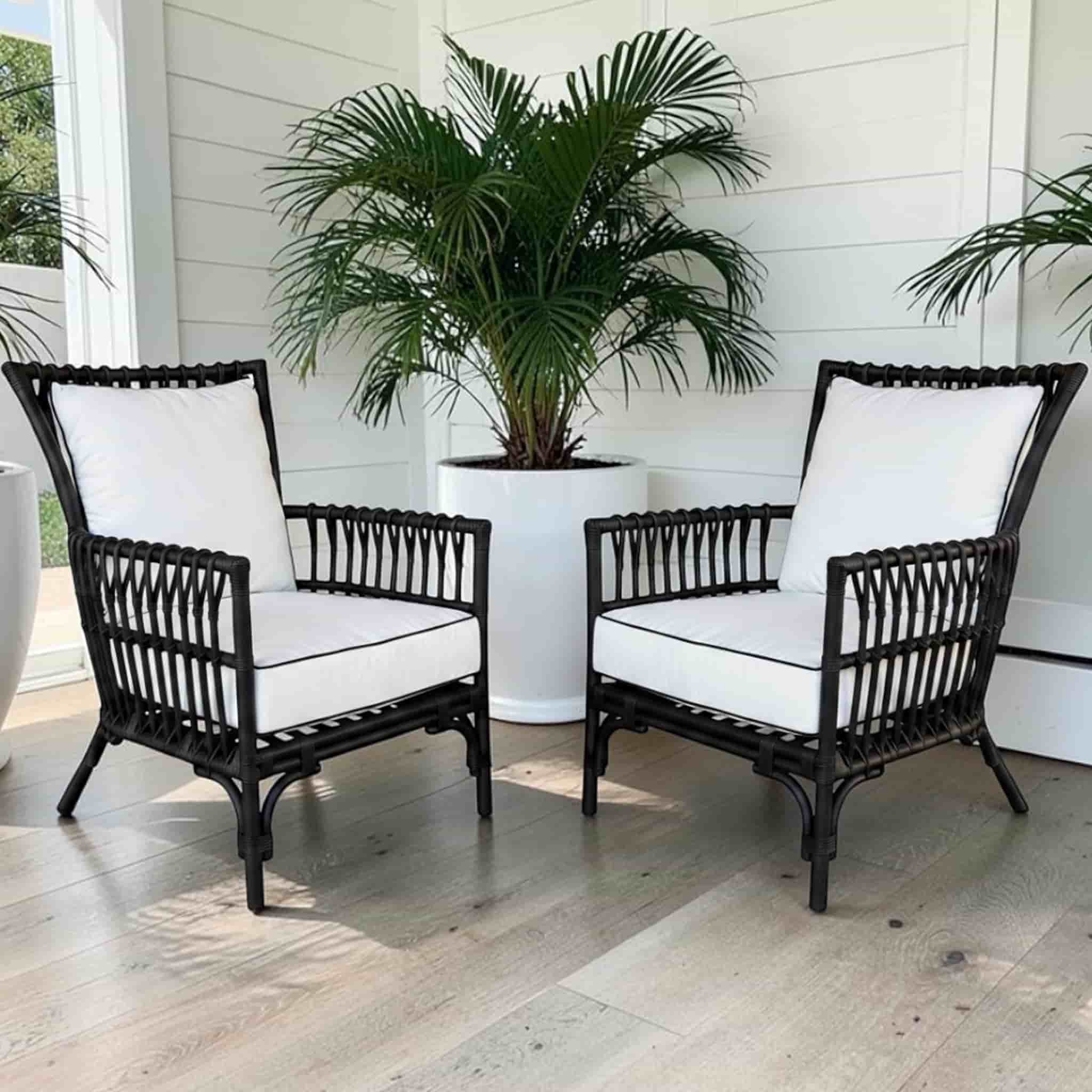 Como Black Rattan Chair With White Cushion - Image 5
